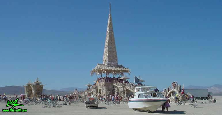 Burning Man 2004 - Photography by Mr.W.